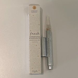 NIB Fresh Supernova Radiance Pen - Shade 2
